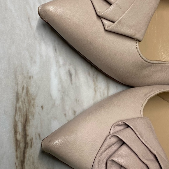 AUTHENTIC Valentino Garavani pink nude pointed toe heels and free neckla… - Picture 8 of 12